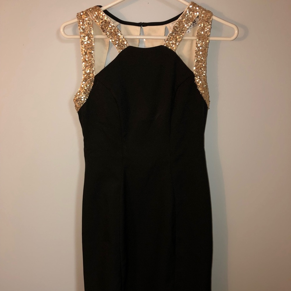 Xenia body-con dress